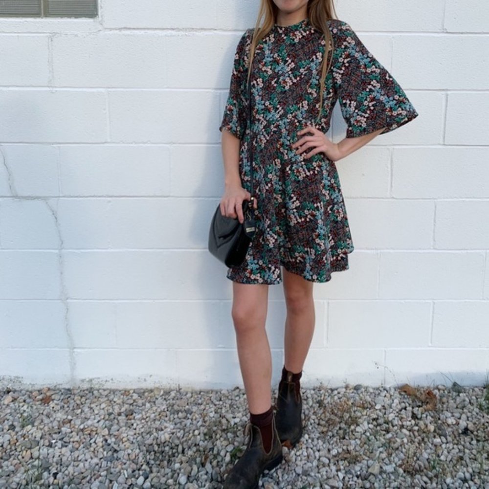 Zara Mock Neck Dress Floral Kimono A Line Fit Flare Wide Sleeve Holiday Green XS